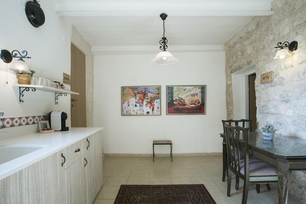 Avney Hahoshen Hotel Safed Kültér fotó