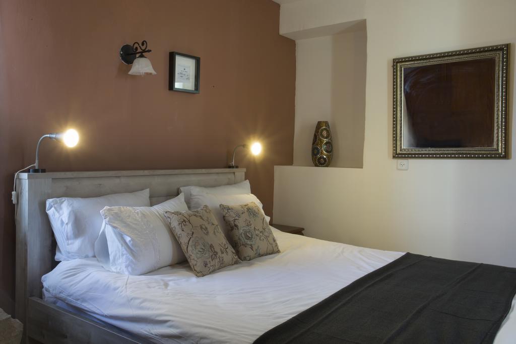 Avney Hahoshen Hotel Safed Kültér fotó